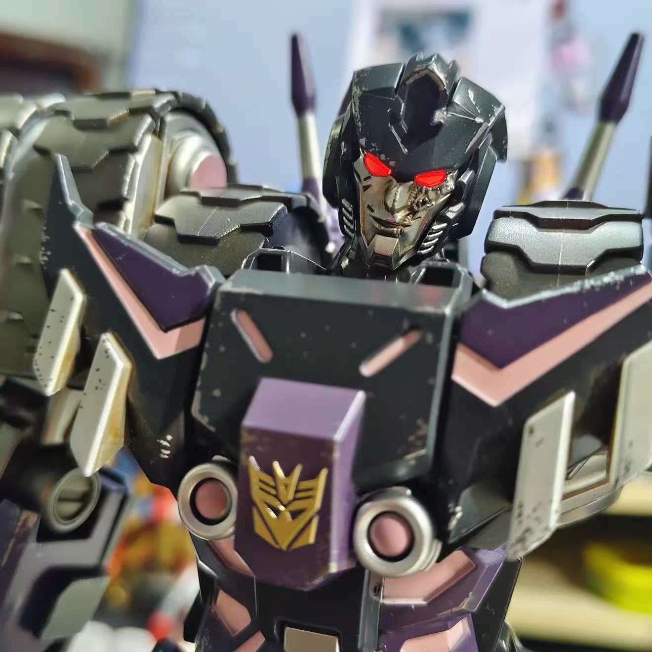 YOLOPARK Transformers Deceptic - огляд і ціна Model Kit Yolopark