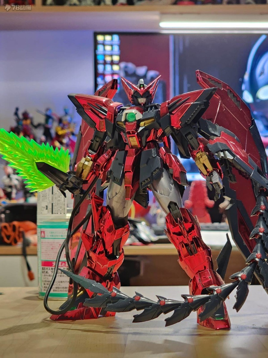 Daban MG 1/100 6602S Epyon EW  - огляд і ціна Model Kit Daban
