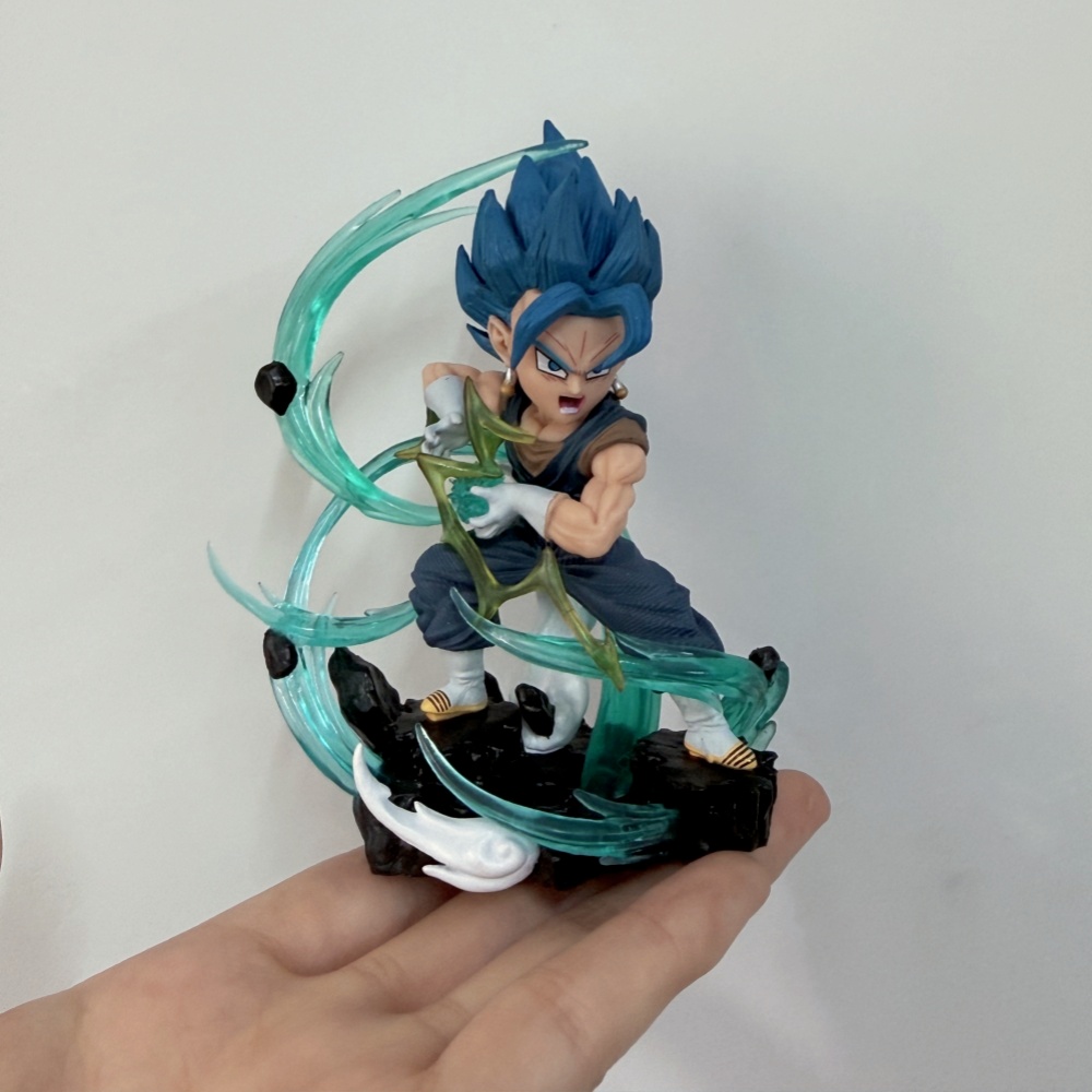 Hot Dragon Ball Z Anime Figure - огляд і ціна Model Kit Vegeta