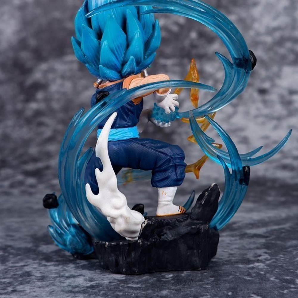 Hot Dragon Ball Z Anime Figure - огляд і ціна Model Kit Vegeta
