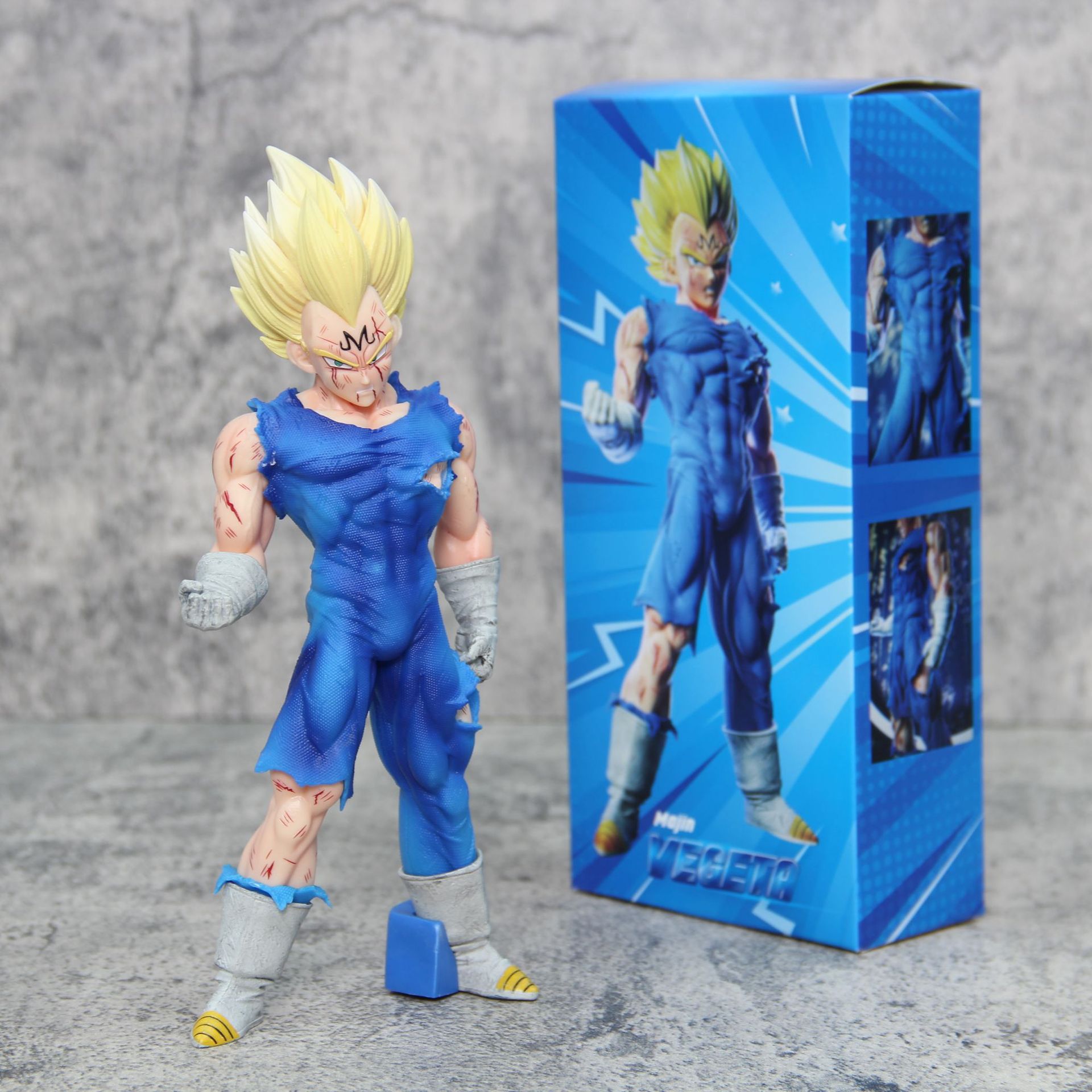 Dragon Ball Z Super Saiyan Pri - огляд і ціна Model Kit Vegeta