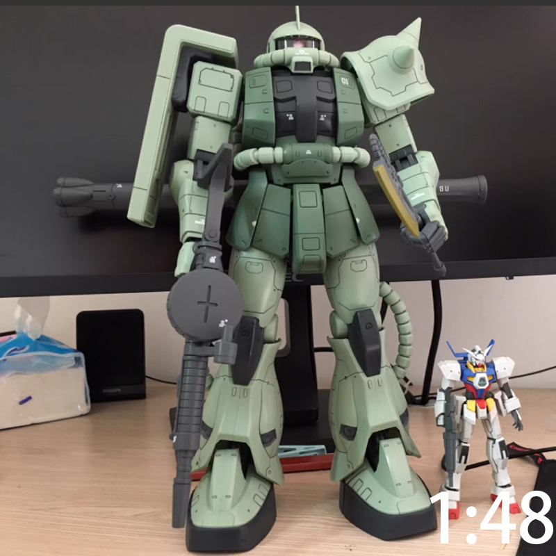 Hot 1/48 MEGA Zaku II Assembly - огляд і ціна Model Kit Zaku