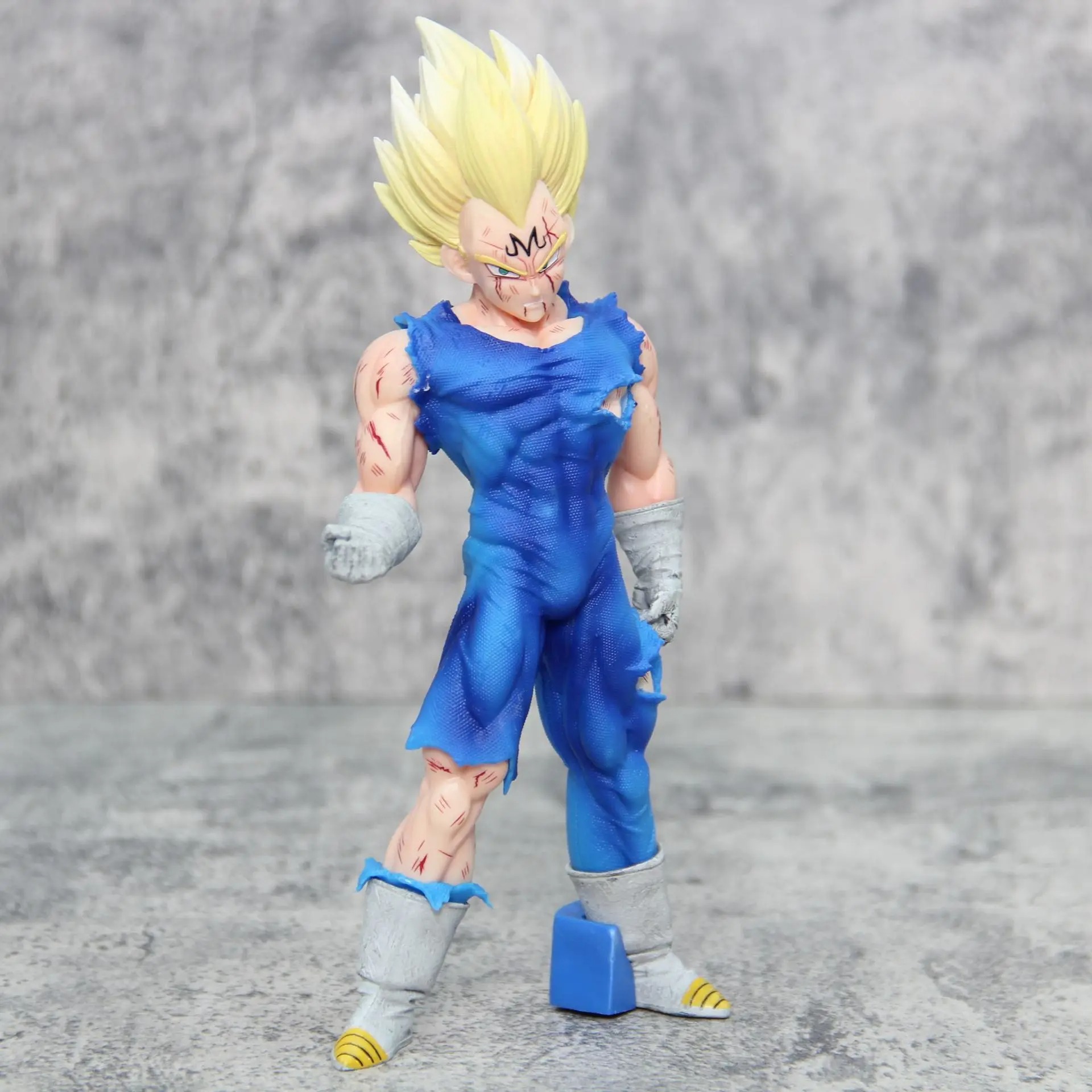 20cm Anime Dragon Ball Figure  - огляд і ціна Model Kit Vegeta