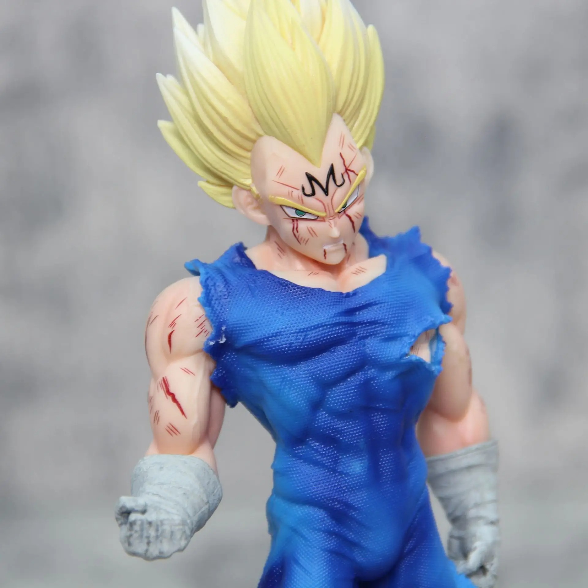 20cm Anime Dragon Ball Figure  - огляд і ціна Model Kit Vegeta